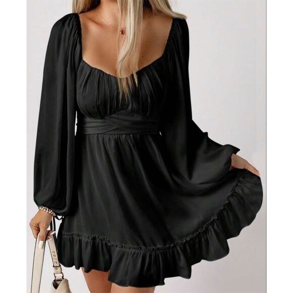☘️Sold☘️ NWOT Women's Black Square Neck Lantern Sleeve Ruffle Hem Dress Size M - Picture 1 of 8